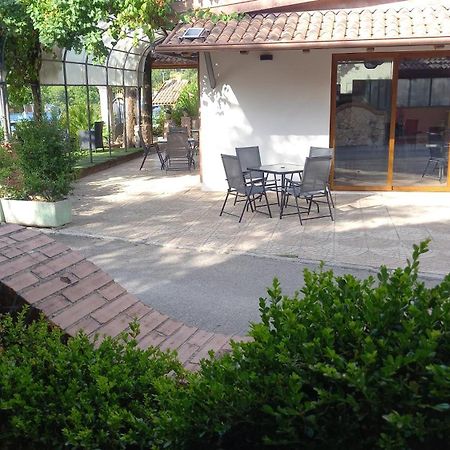 モンテッラ Parco Sogni D'Oroアパートホテル エクステリア 写真